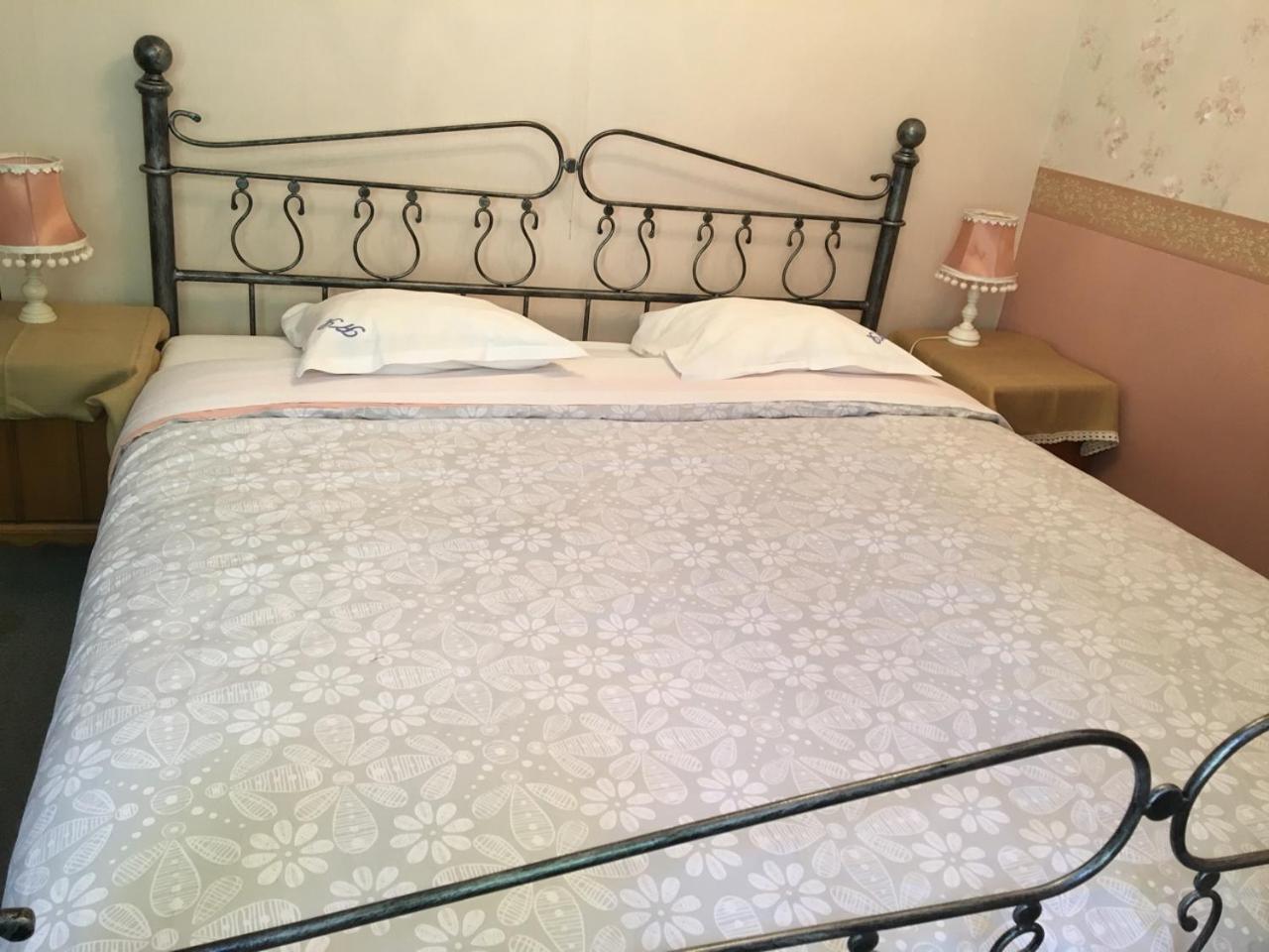 Hotel Des Roches Vresse-sur-Semois Dış mekan fotoğraf